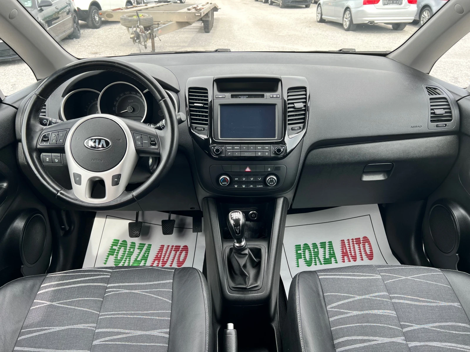 Kia Venga 1.4i-ГАЗ-NAVI-КАМЕРА-EURO 6B - изображение 10