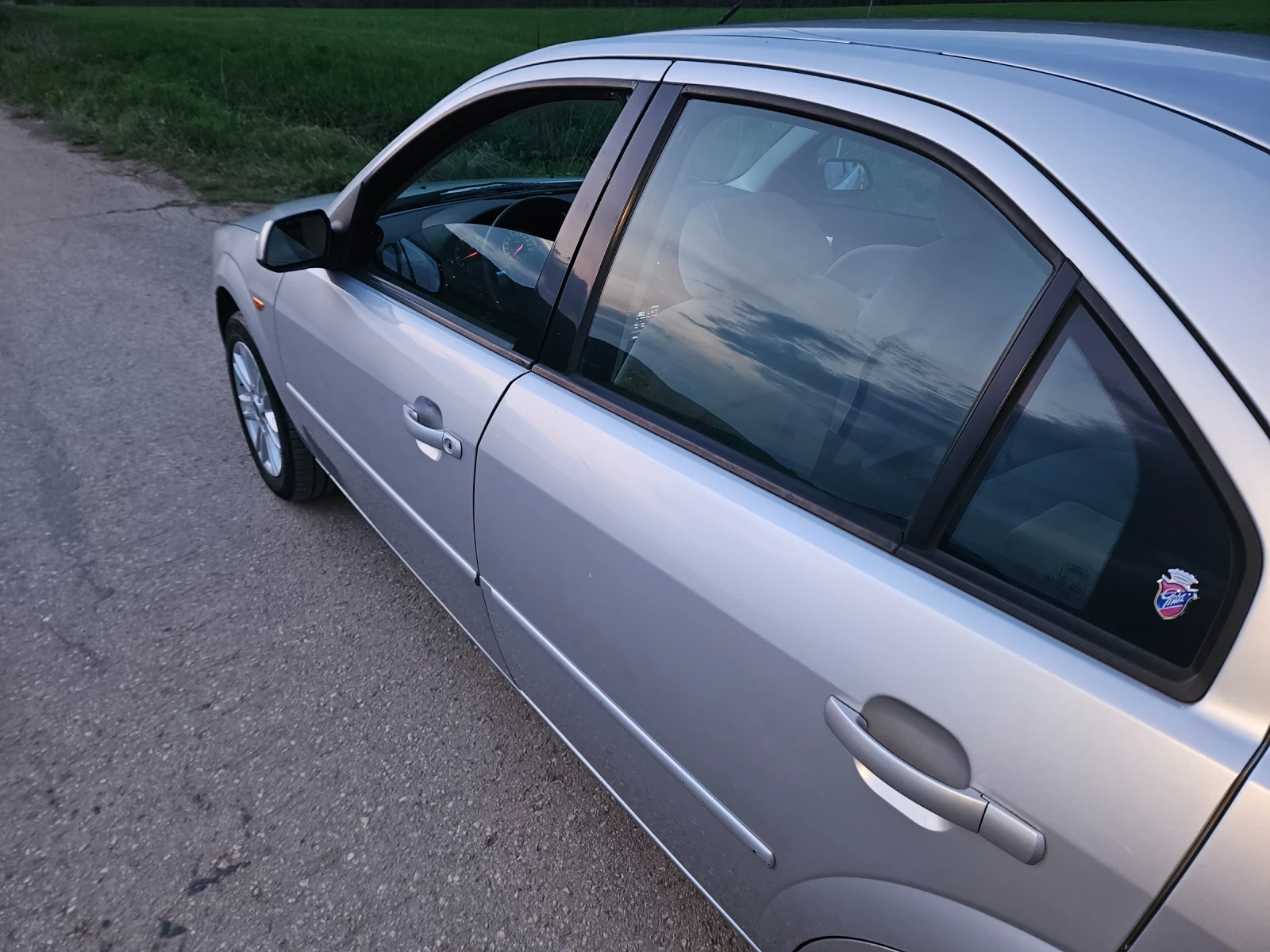 Ford Mondeo 1.8 125 - изображение 9