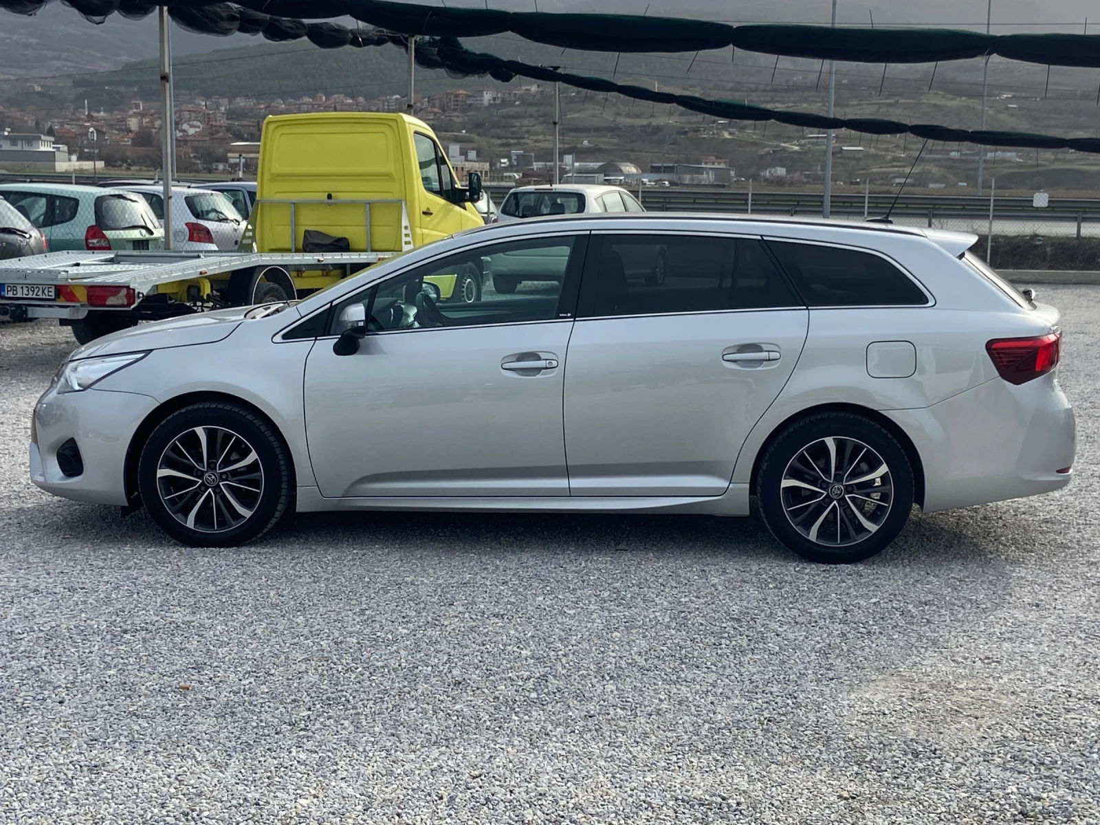 Toyota Avensis 1.8 vvti DISTRONIK LANE ASISTENT KAMERA - изображение 2