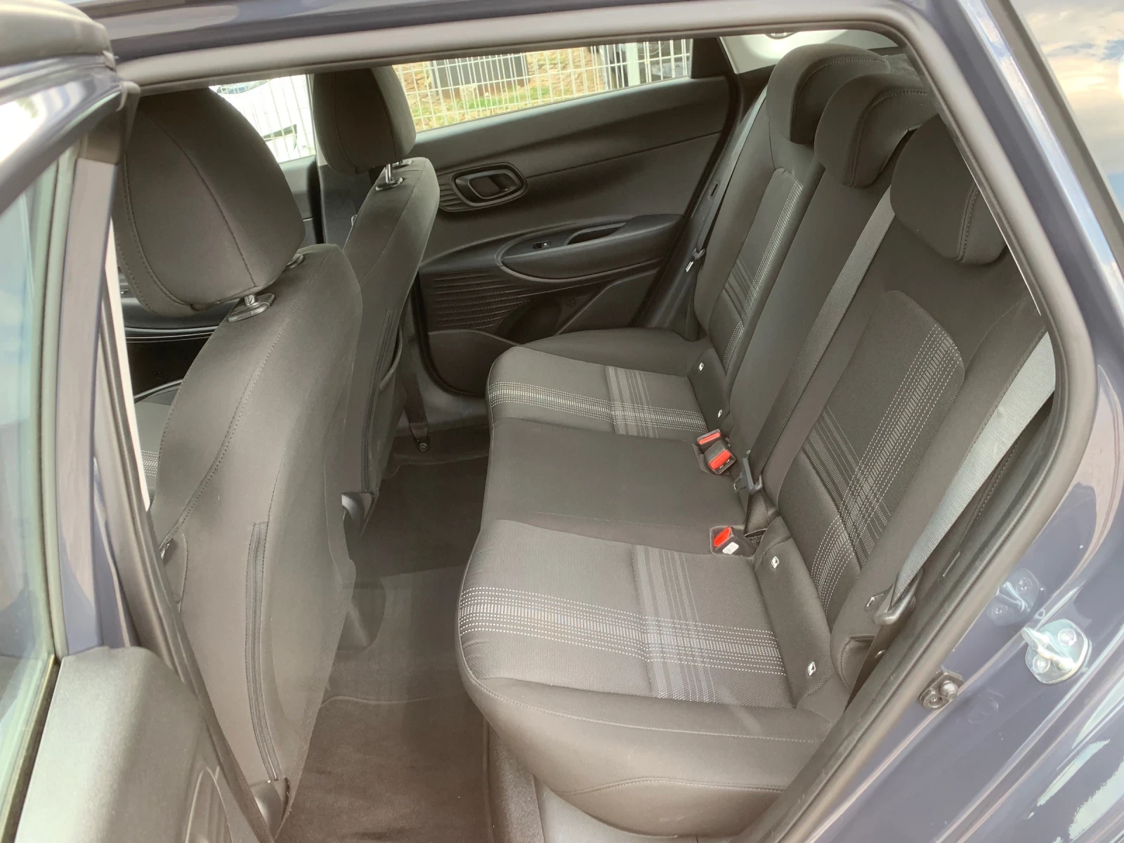 Hyundai I20 75k.c. | Mobile.bg — изображение 12