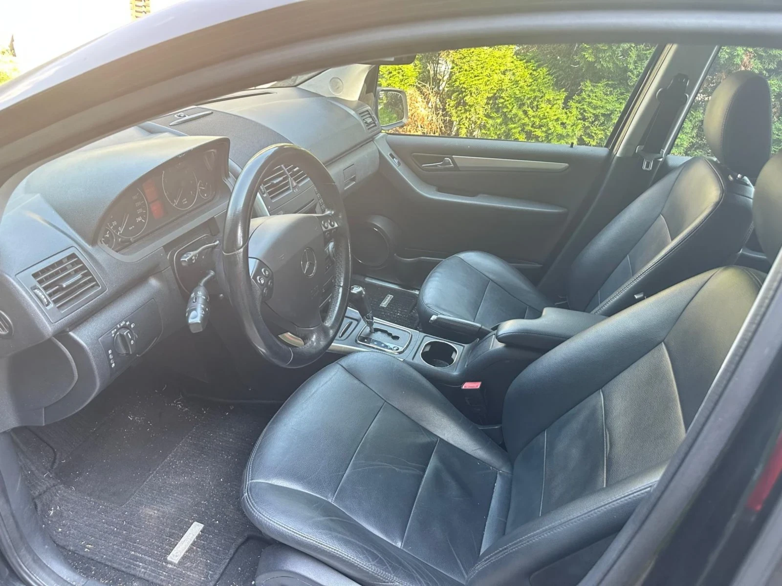 Mercedes-Benz A 200 A200 T - изображение 8