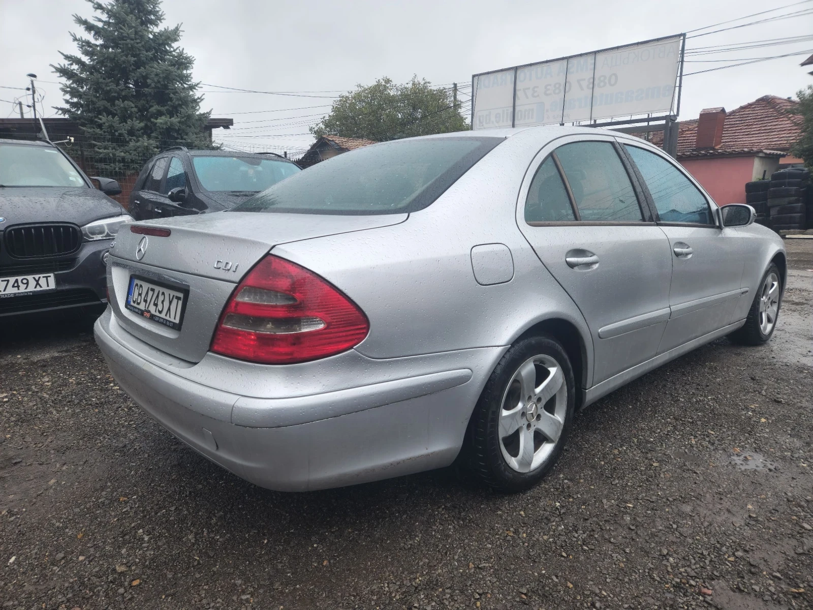 Mercedes-Benz E 220  - изображение 5