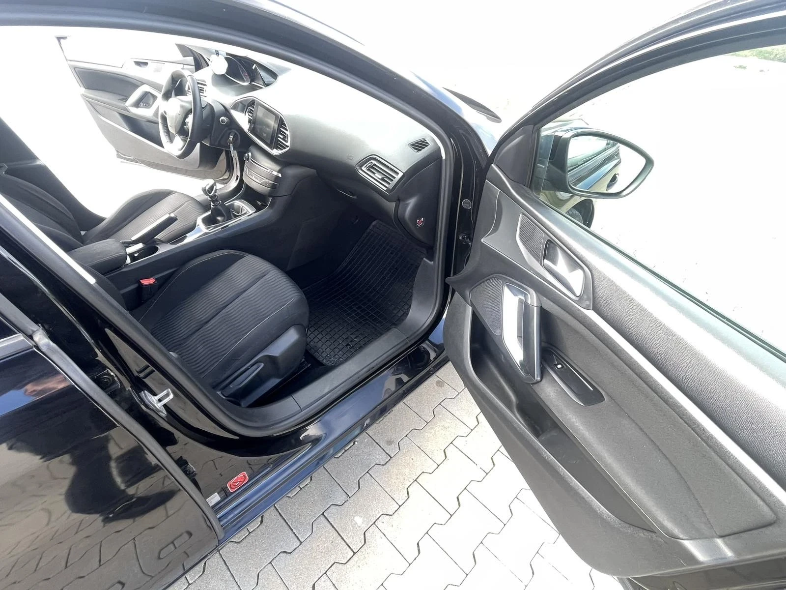 Peugeot 308 1.6 120  | Mobile.bg   12