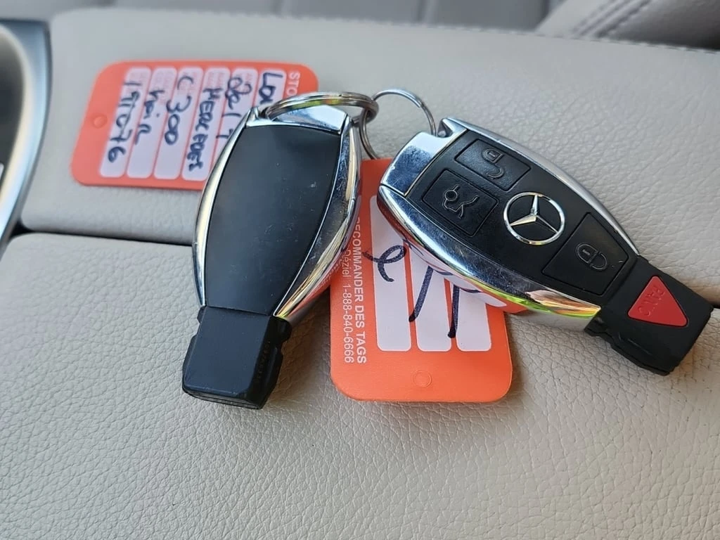 Mercedes-Benz C 300 * CARFAX * БЕЗ ПЪРВОНАЧАЛНА ВНОСКА - изображение 8