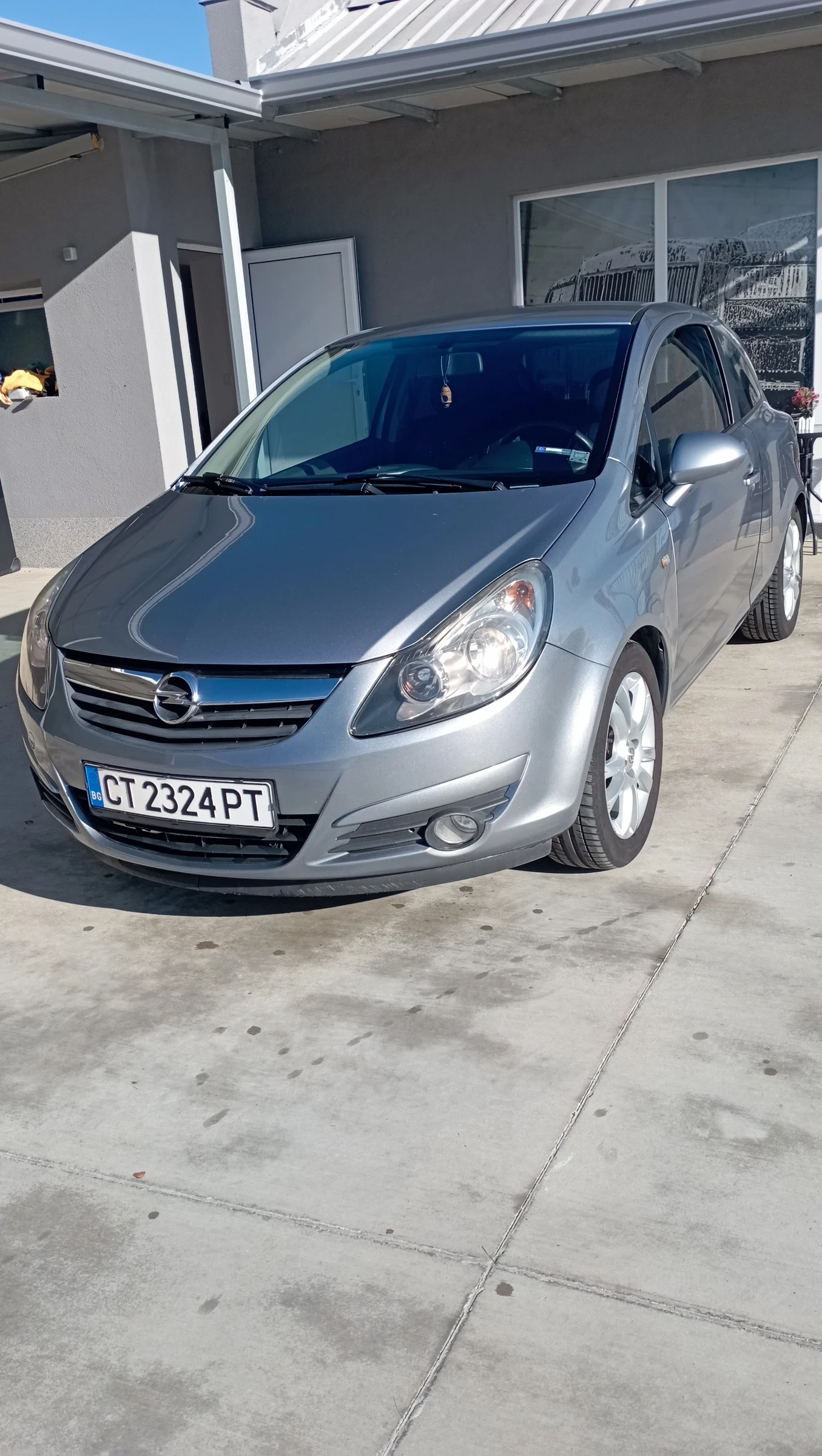 Opel Corsa 1.4 I  - изображение 2