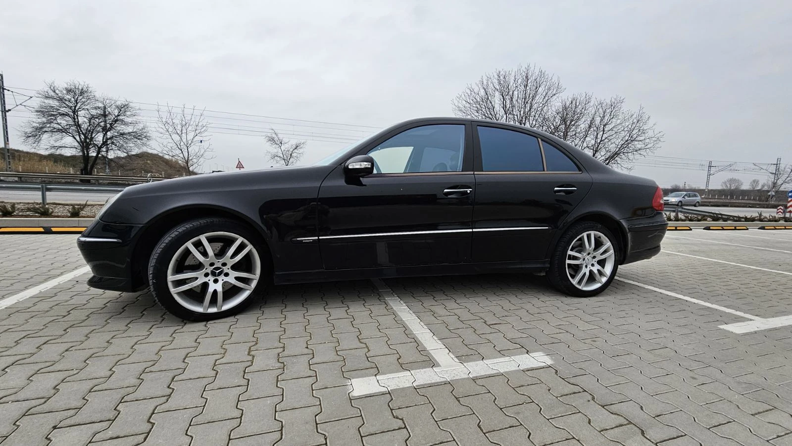 Mercedes-Benz E 500 4x4 LPG 306 �.�. | Mobile.bg � ����������� 4