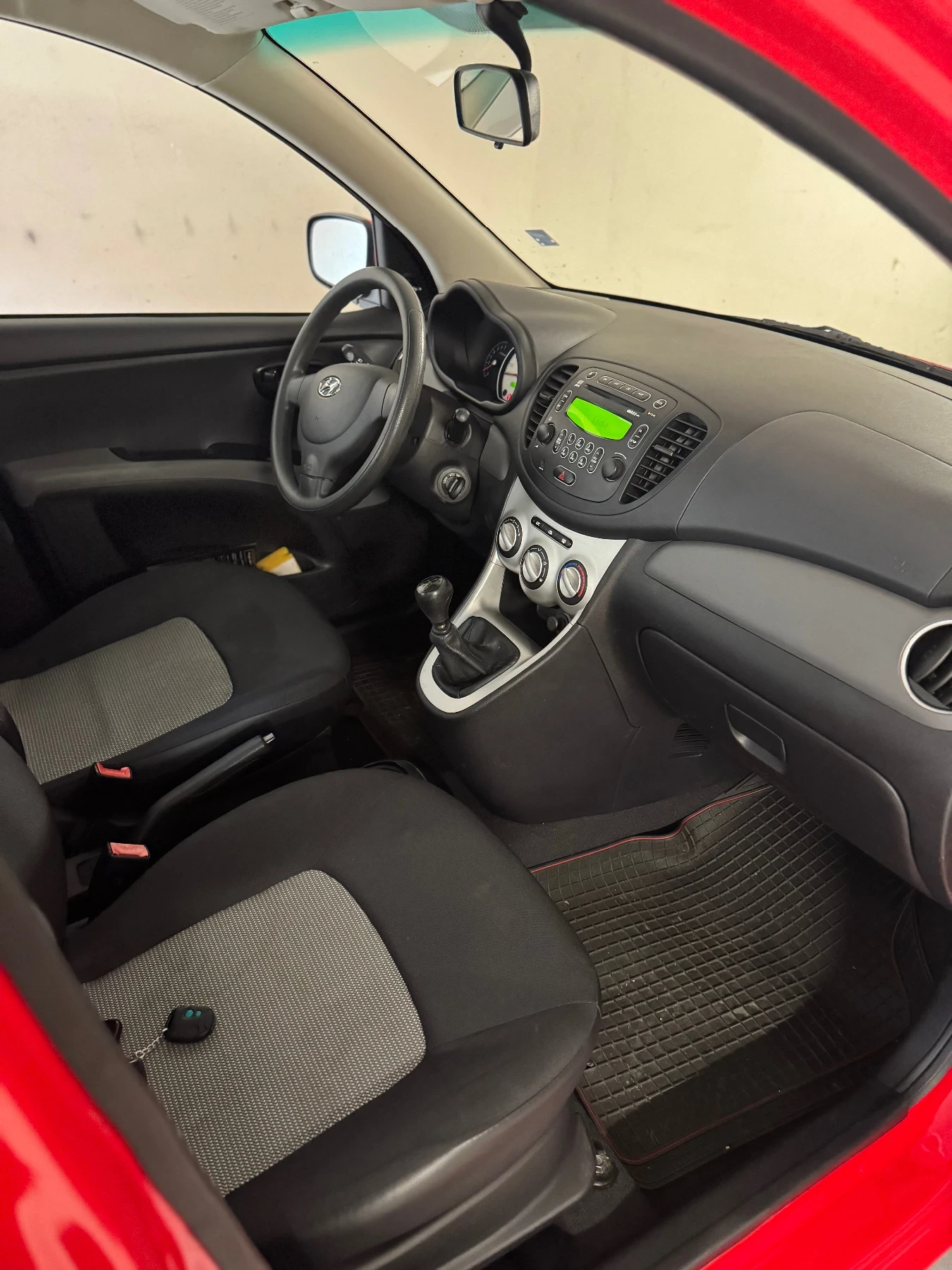 Hyundai I10 66000 хил км Почти Нова Кола, снимка 5 - Автомобили и джипове - 54019510
