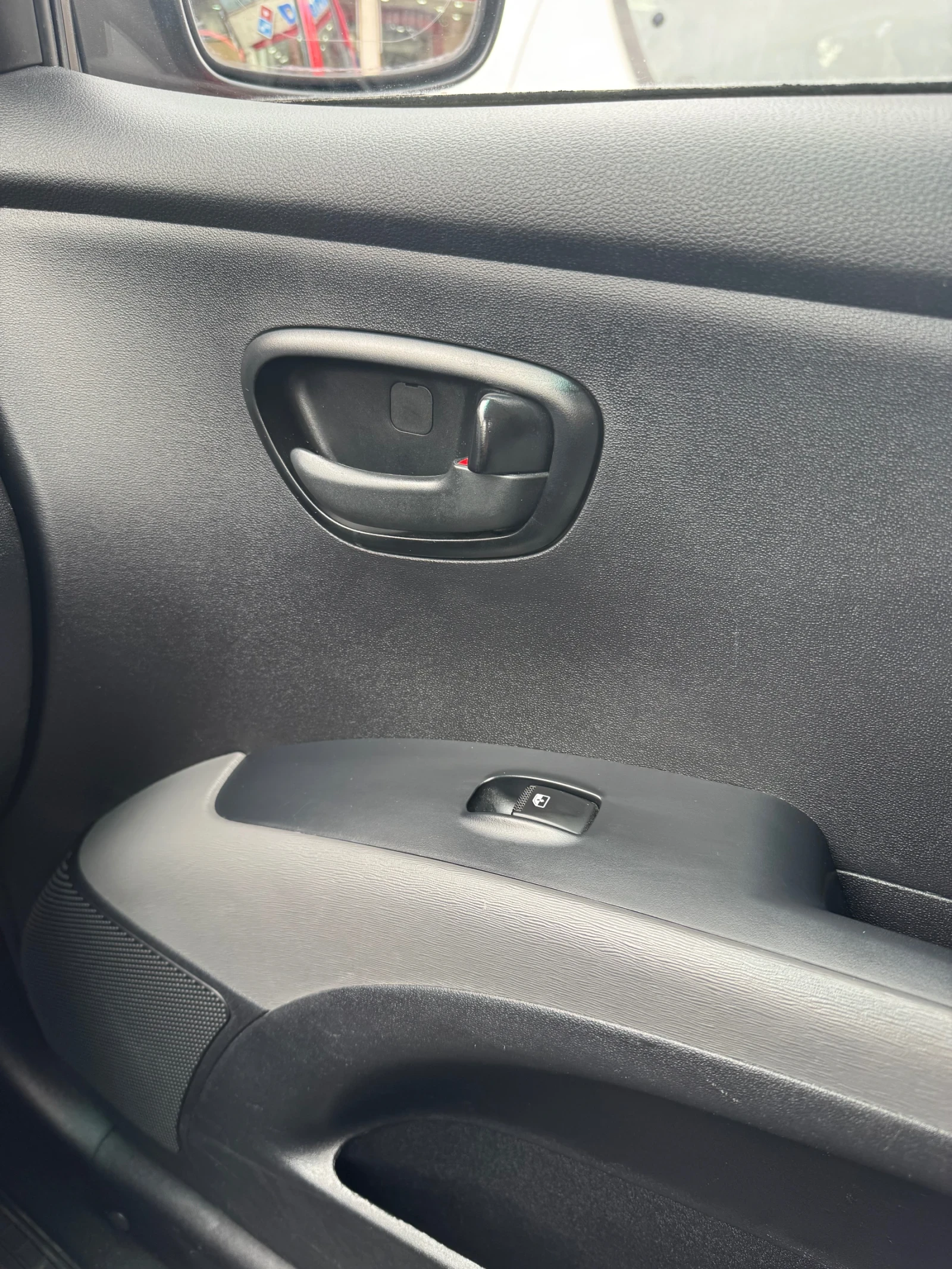 Hyundai I10 66000 хил км Почти Нова Кола, снимка 8 - Автомобили и джипове - 54019510