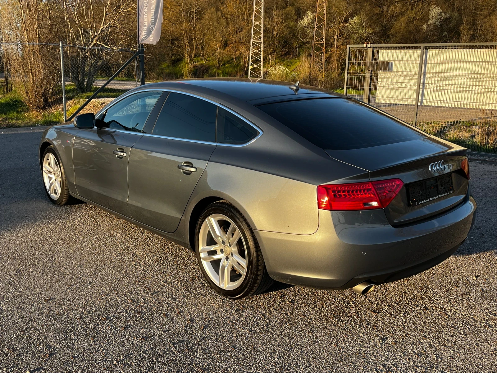Audi A5 Sportback 3.0TDi * АВТОМАТИК* S-Line, снимка 3 - Автомобили и джипове - 54117893
