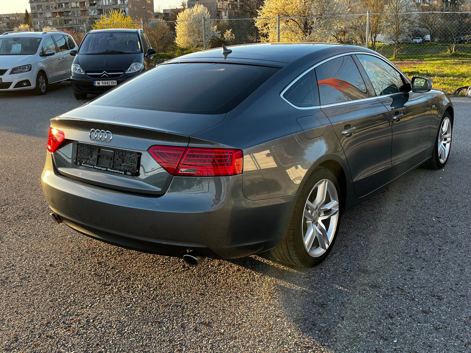 Audi A5 Sportback 3.0TDi * АВТОМАТИК* S-Line, снимка 5 - Автомобили и джипове - 54117893
