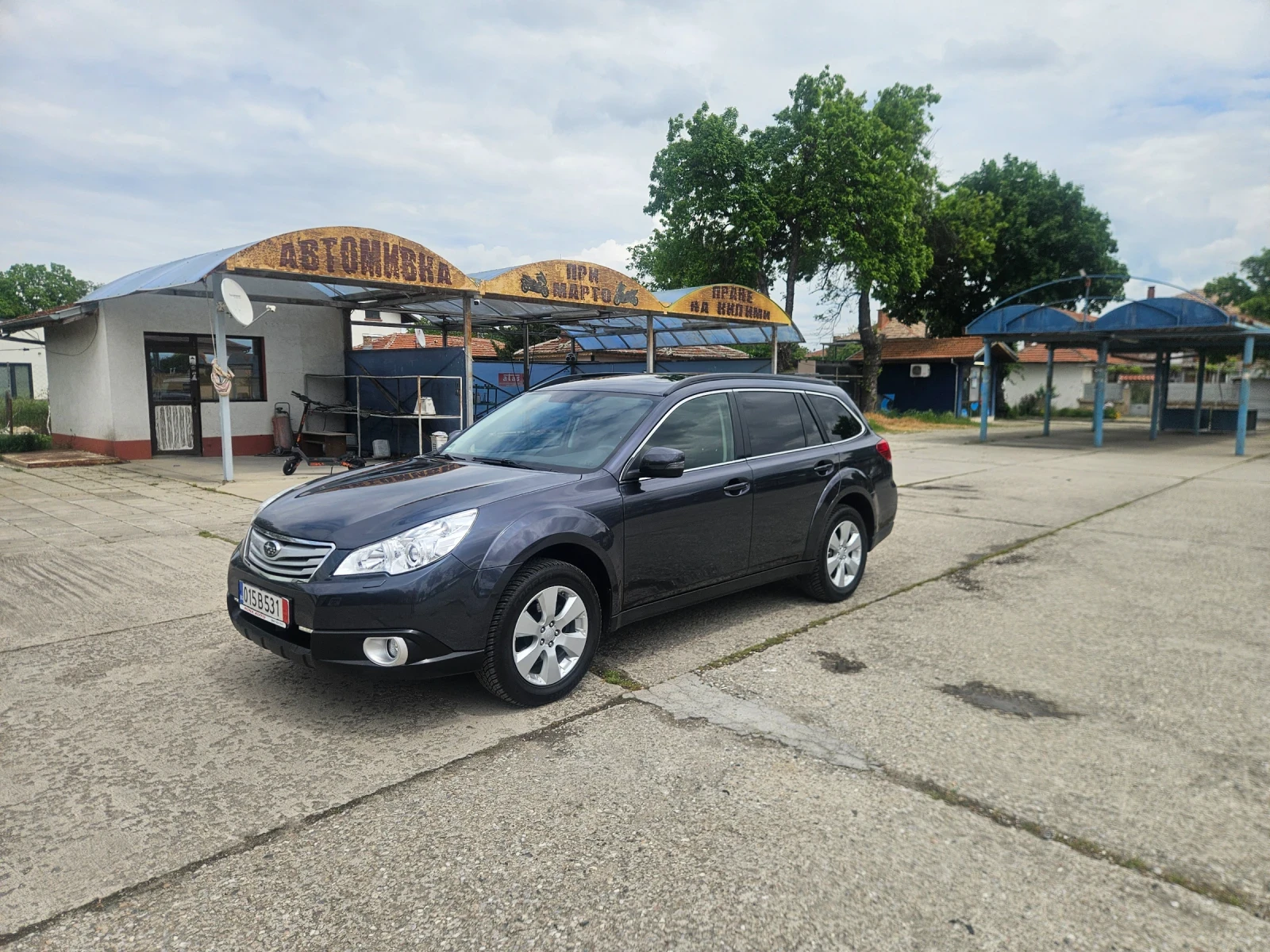 Subaru Outback 71000.km, снимка 2 - Автомобили и джипове - 54635370
