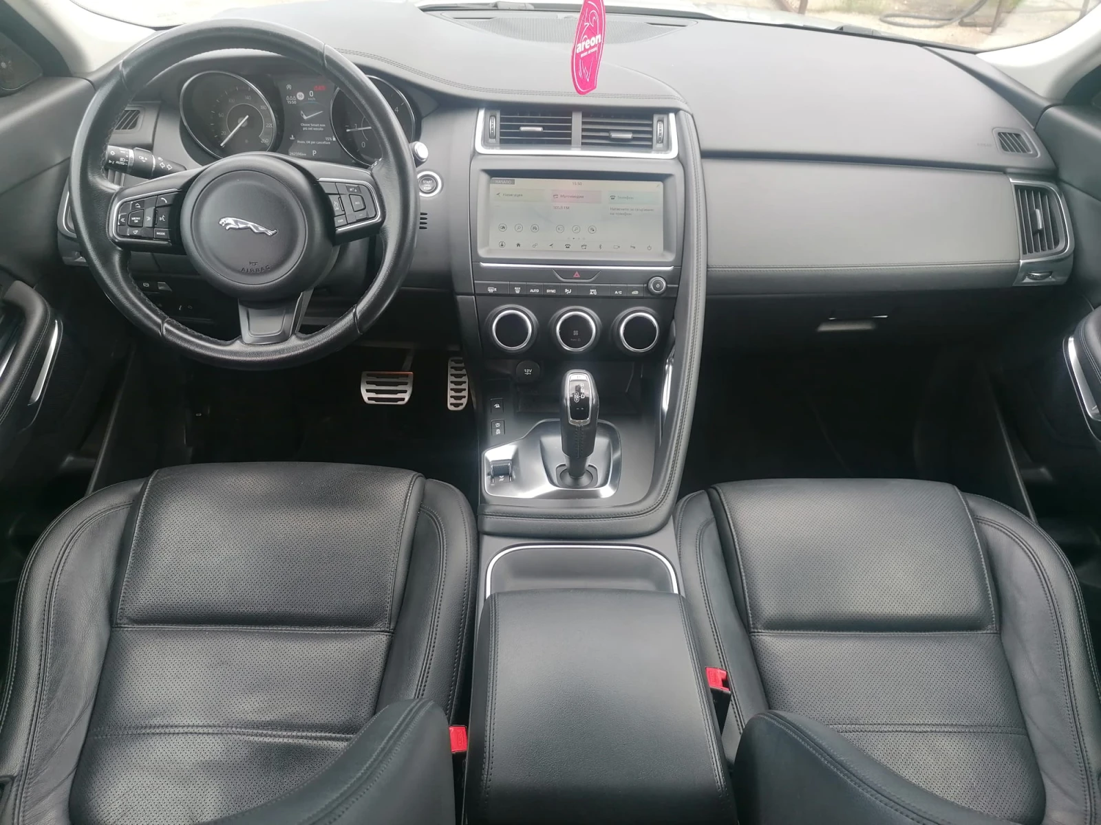 Jaguar E-pace 2.0D / AWD / S-DYNAMIC, снимка 9 - Автомобили и джипове - 54766994