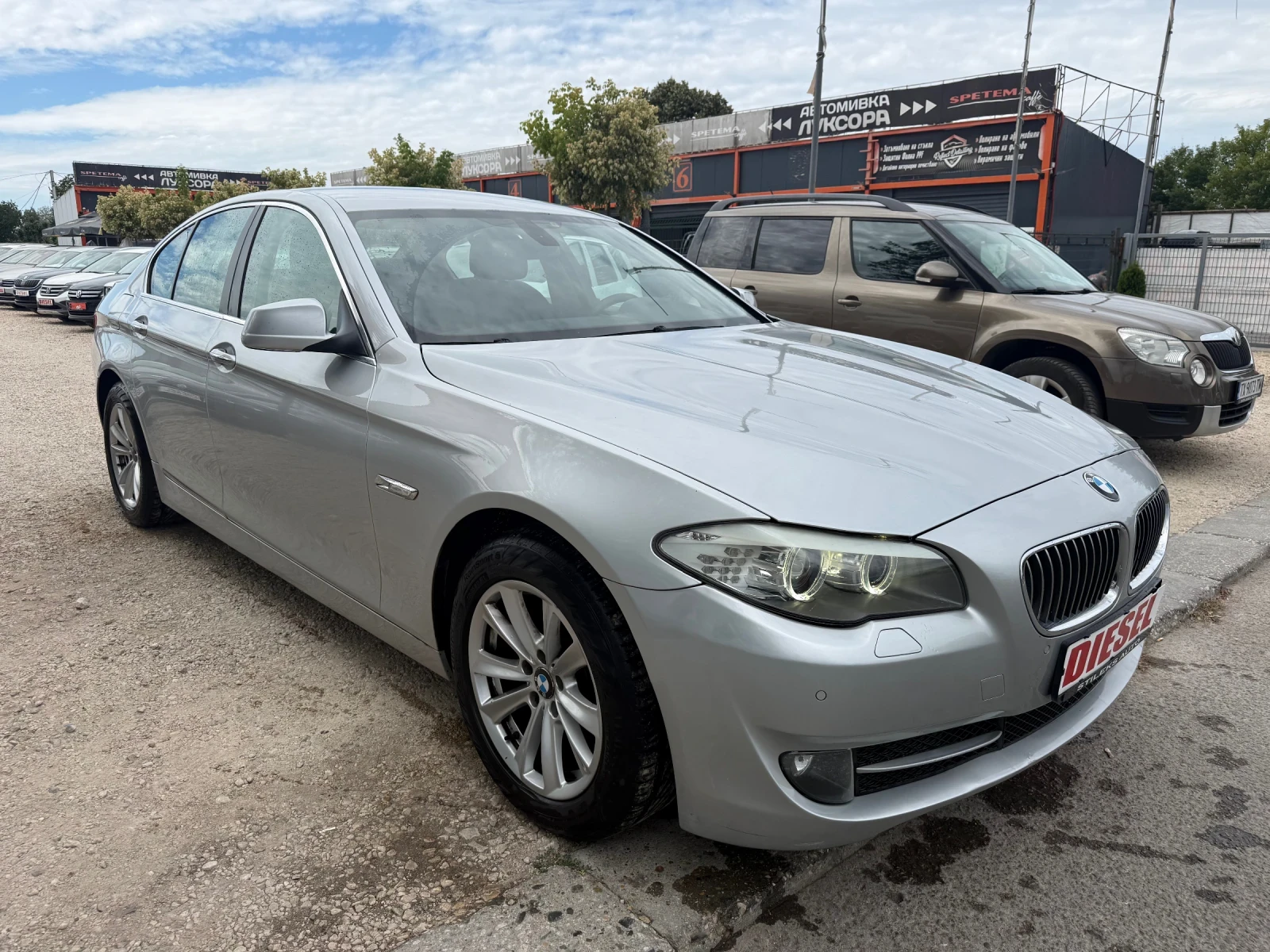 BMW 520 Автоматик, снимка 2 - Автомобили и джипове - 55726025