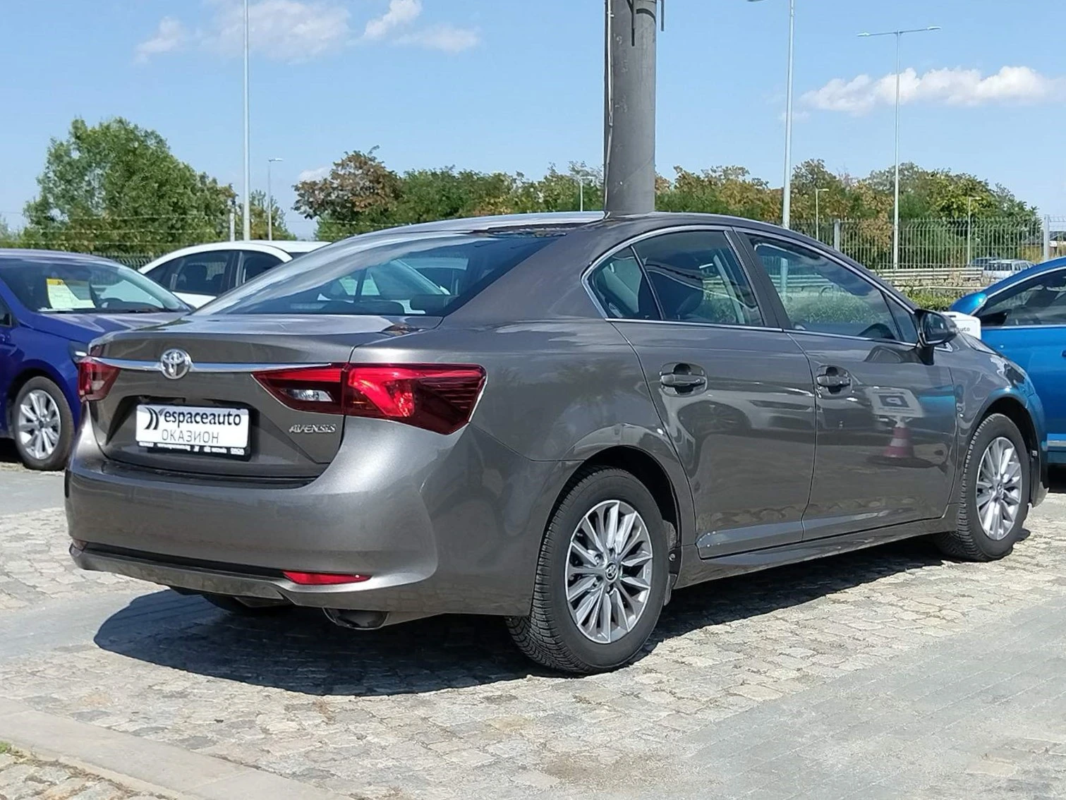 Toyota Avensis 1.8VVTI/147к.с., снимка 4 - Автомобили и джипове - 55841377