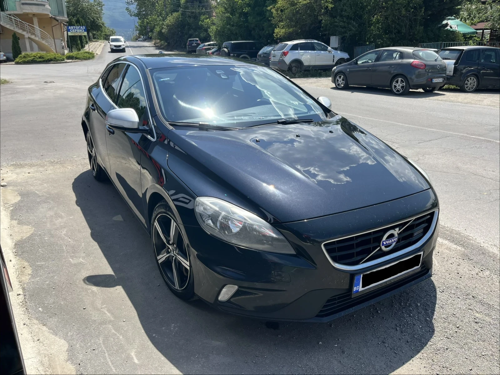 Volvo V40 R-DESIGN, снимка 3 - Автомобили и джипове - 56089548
