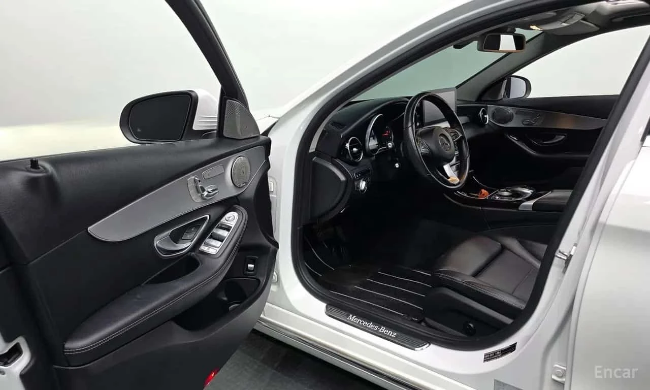 Mercedes-Benz C 220 * C220 d Avantgarde * ЦЕНА ДО БГ, снимка 10 - Автомобили и джипове - 56213432