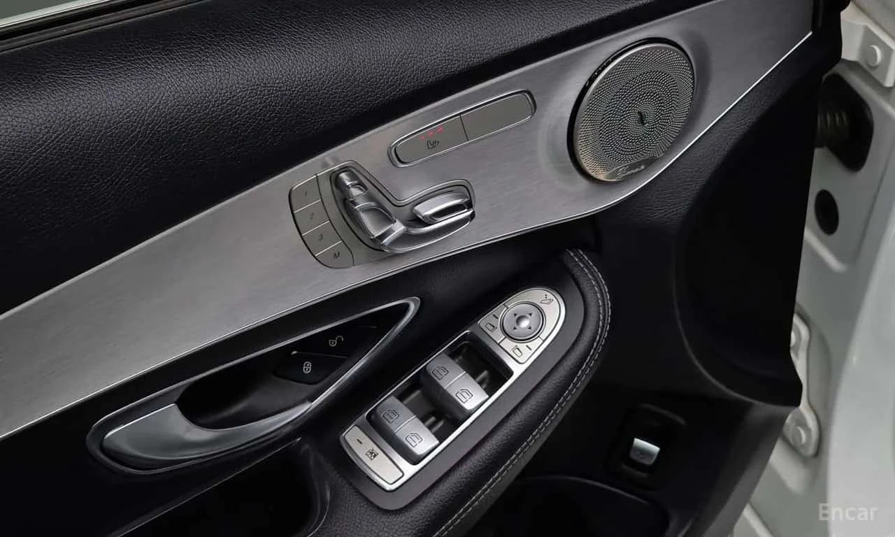 Mercedes-Benz C 220 * C220 d Avantgarde * ЦЕНА ДО БГ, снимка 16 - Автомобили и джипове - 56213432