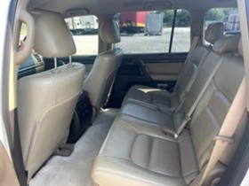 Toyota Land cruiser D4D-4.5-V8, снимка 12