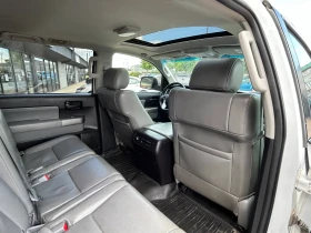 Toyota Sequoia 5.7* V8* ПОДГРЕВ* КАМЕРА* КЕЙЛЕС* , снимка 12