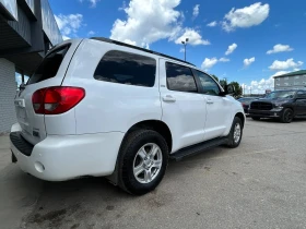 Toyota Sequoia 5.7* V8* ПОДГРЕВ* КАМЕРА* КЕЙЛЕС* , снимка 2