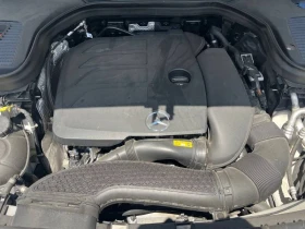 Mercedes-Benz GLC 300 * 4MATIC * ЛИЦЕНЗИРАН ДИЛЪР * CARFAX, снимка 8