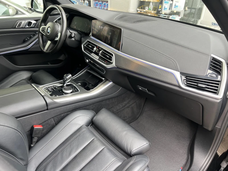 BMW X5 30d/ 7-МЕСТЕН/M-SPORT/H&K/PANO/SHADOW LINE/22/  , снимка 15 - Автомобили и джипове - 48310619