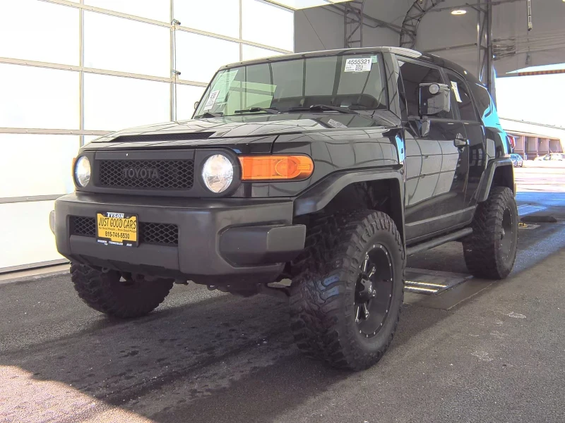 Toyota Fj cruiser, снимка 1 - Автомобили и джипове - 49368246