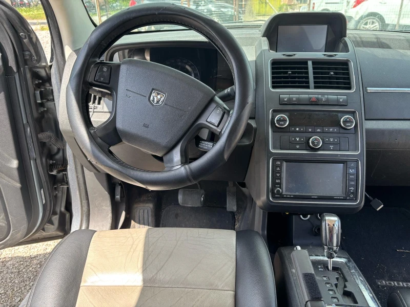 Dodge Journey RXT, снимка 13 - Автомобили и джипове - 50129925