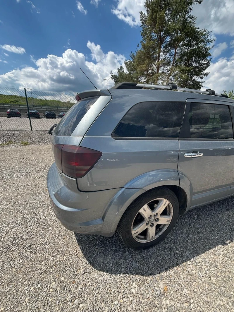 Dodge Journey RXT, снимка 7 - Автомобили и джипове - 50129925
