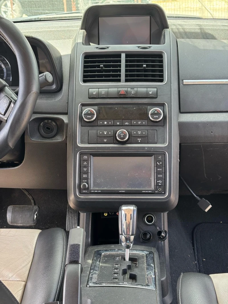 Dodge Journey RXT, снимка 12 - Автомобили и джипове - 50129925