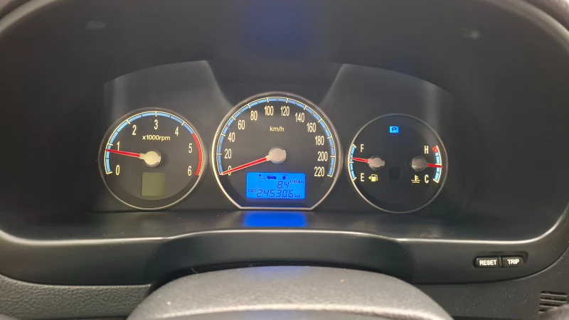 Hyundai Santa fe, снимка 6 - Автомобили и джипове - 52199724