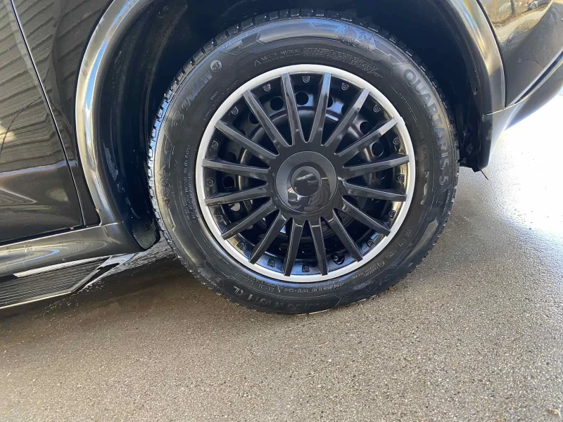 Nissan Juke, снимка 17 - Автомобили и джипове - 52471855