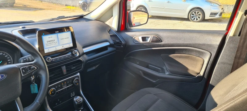 Ford EcoSport 1.0i Фейс лифт , снимка 11 - Автомобили и джипове - 53440796