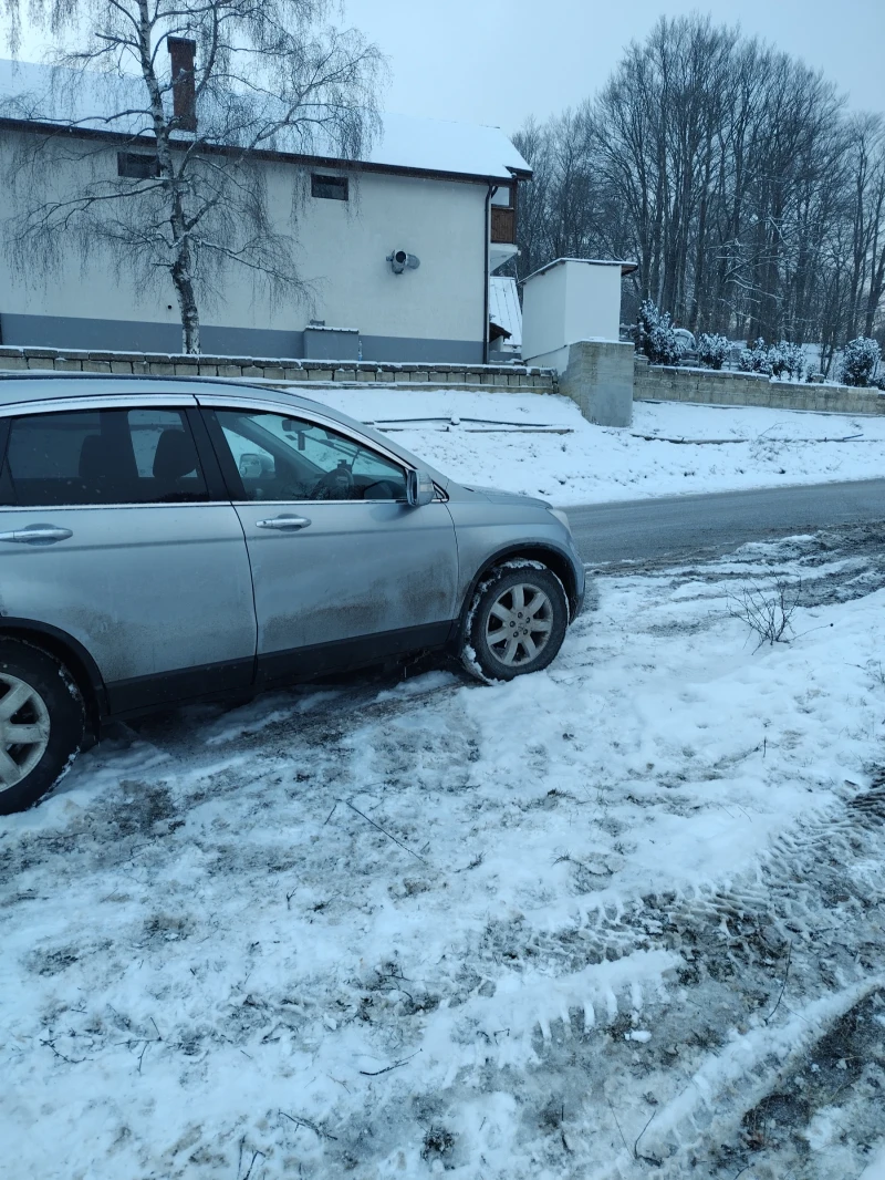 Honda Cr-v 2.2, снимка 4 - Автомобили и джипове - 53581067