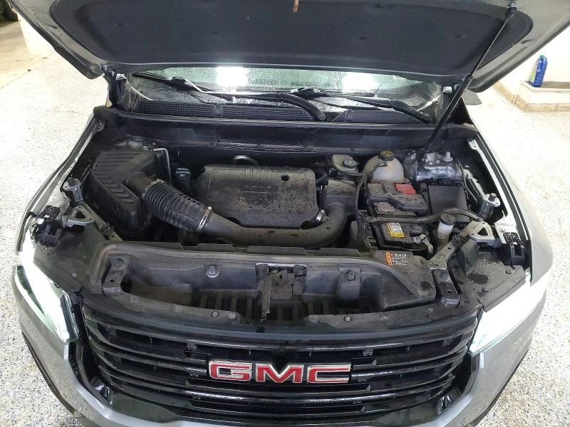 Gmc Acadia 2.0L 4 All wheel drive, снимка 5 - Автомобили и джипове - 53474328