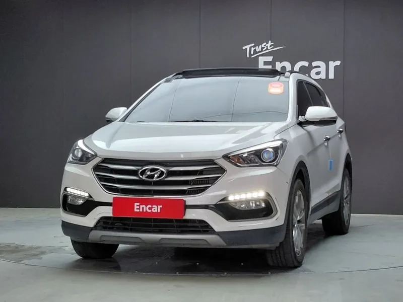Hyundai Santa fe Diesel 2.2 4Wd Exclusive, снимка 5 - Автомобили и джипове - 56130349