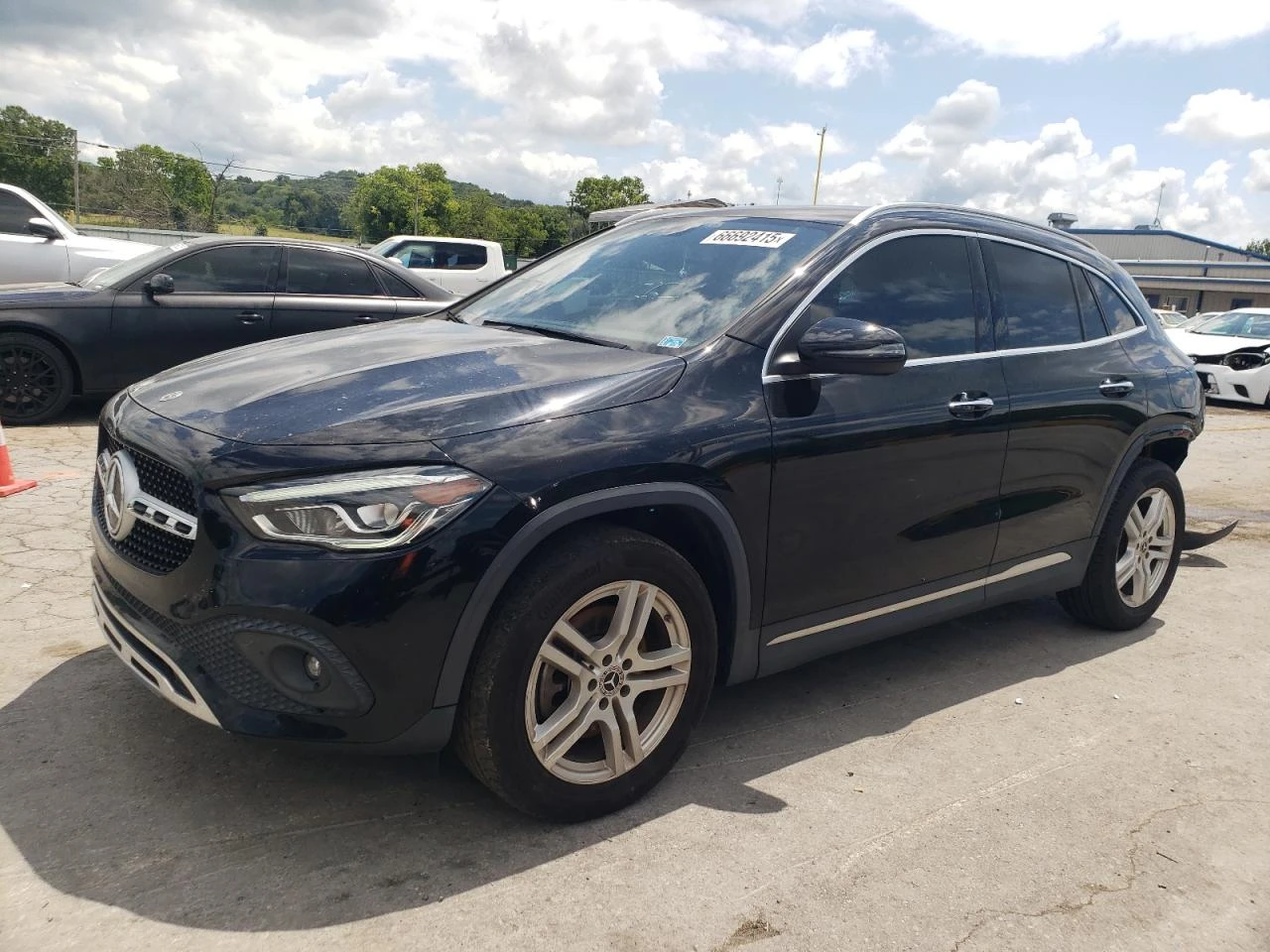 Mercedes-Benz GLA 250 4MATIC - изображение 3
