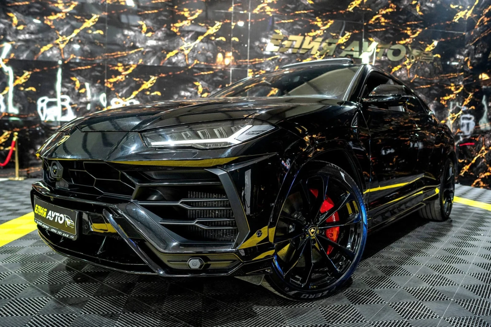 Lamborghini Urus 4.0 V8 FULL BLACK EDITION DOWNPIPE ������ 100% | Mobile.bg � ����������� 1