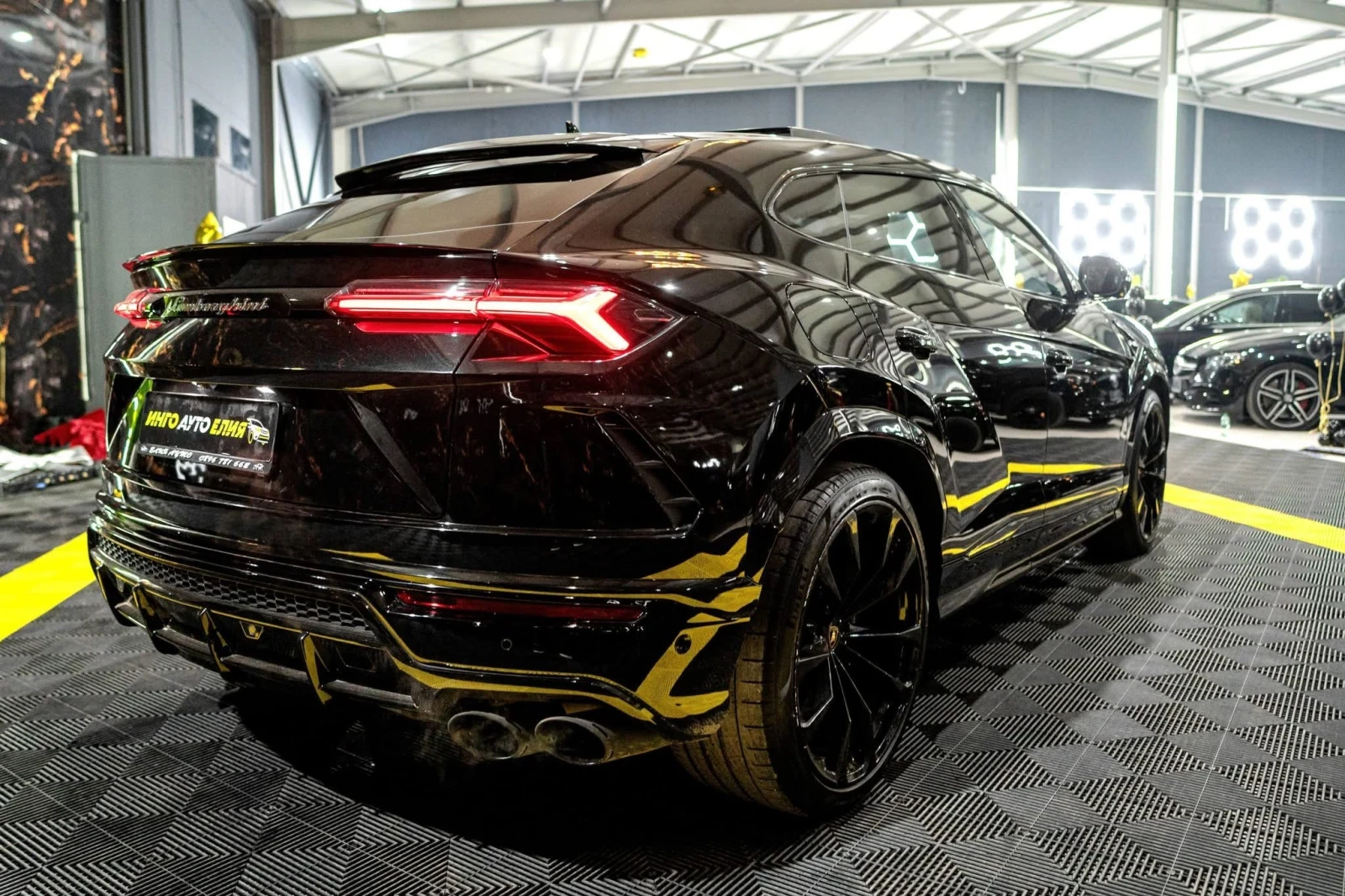 Lamborghini Urus 4.0 V8 FULL BLACK EDITION DOWNPIPE ������ 100% | Mobile.bg � ����������� 9