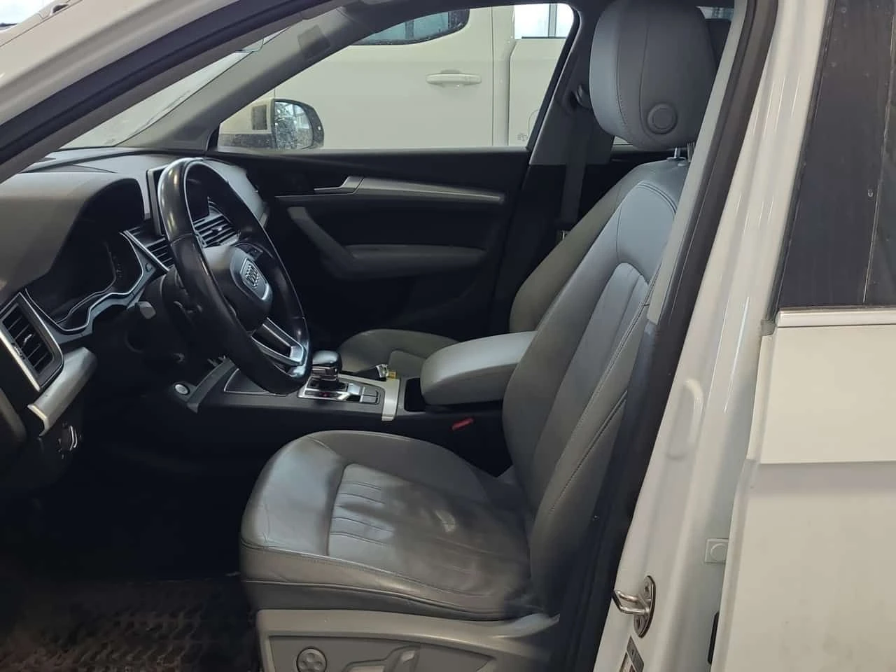 Audi Q5 * TECHNIK * CARFAX * DIGITAL * PANO - изображение 5