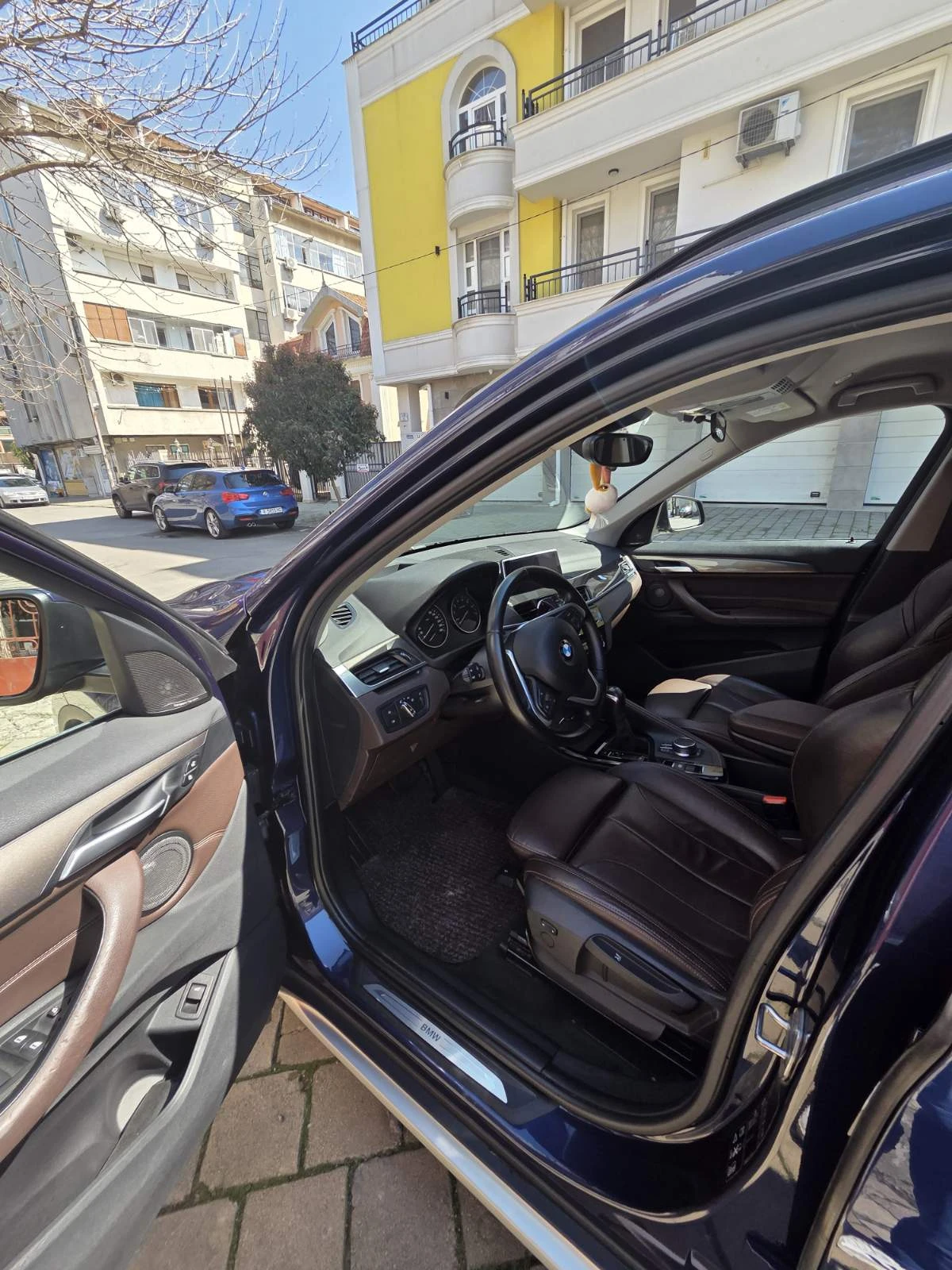 BMW X1, снимка 4 - Автомобили и джипове - 54098380