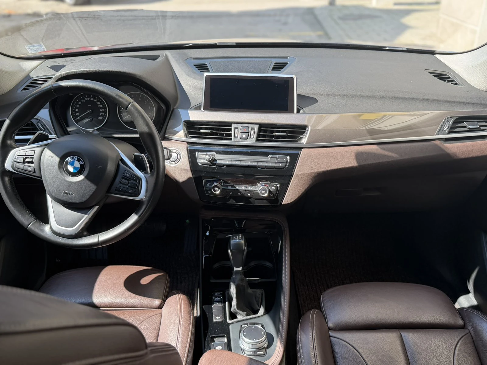 BMW X1, снимка 2 - Автомобили и джипове - 54098380