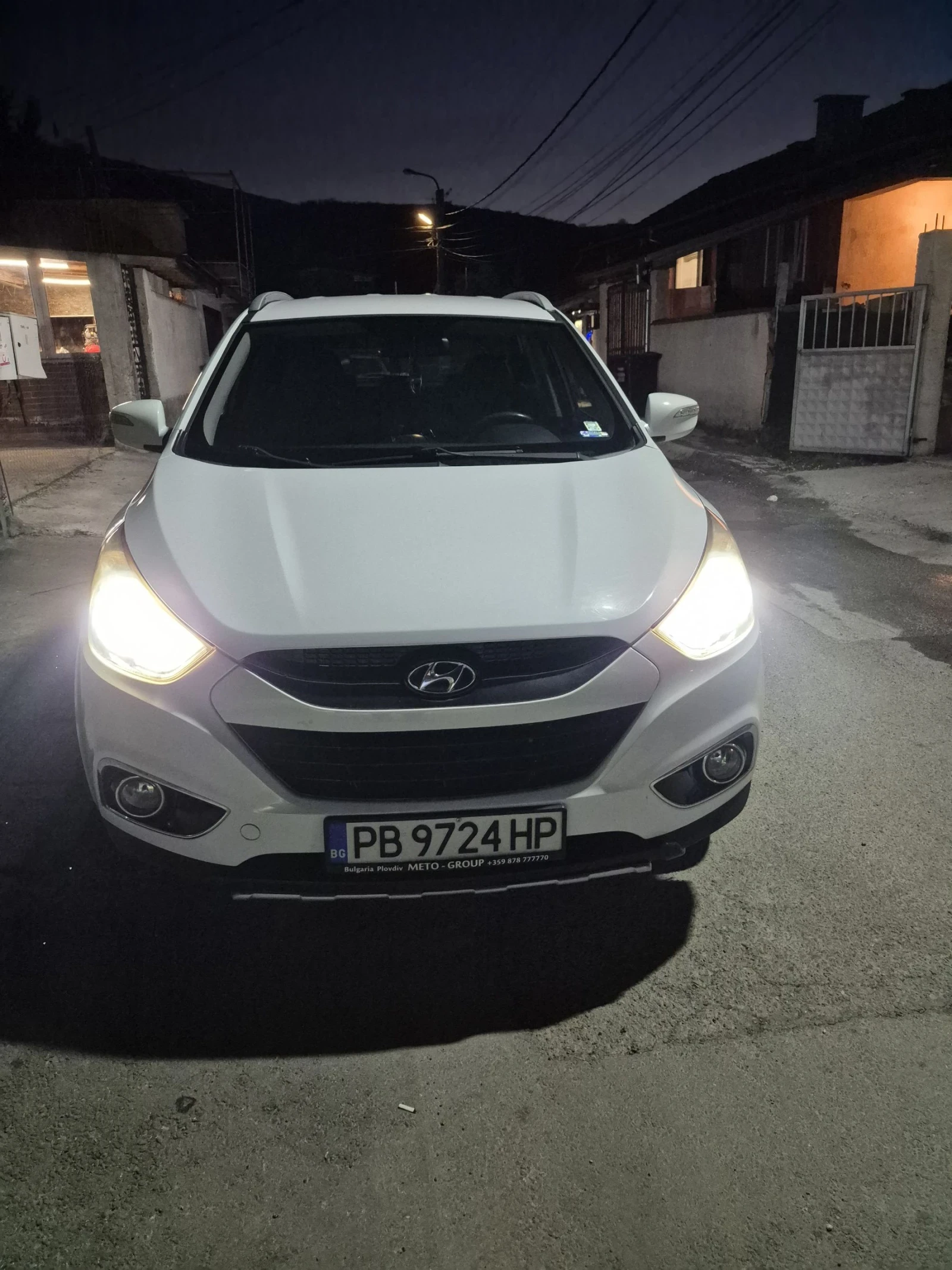 Hyundai IX35, снимка 17 - Автомобили и джипове - 54898943