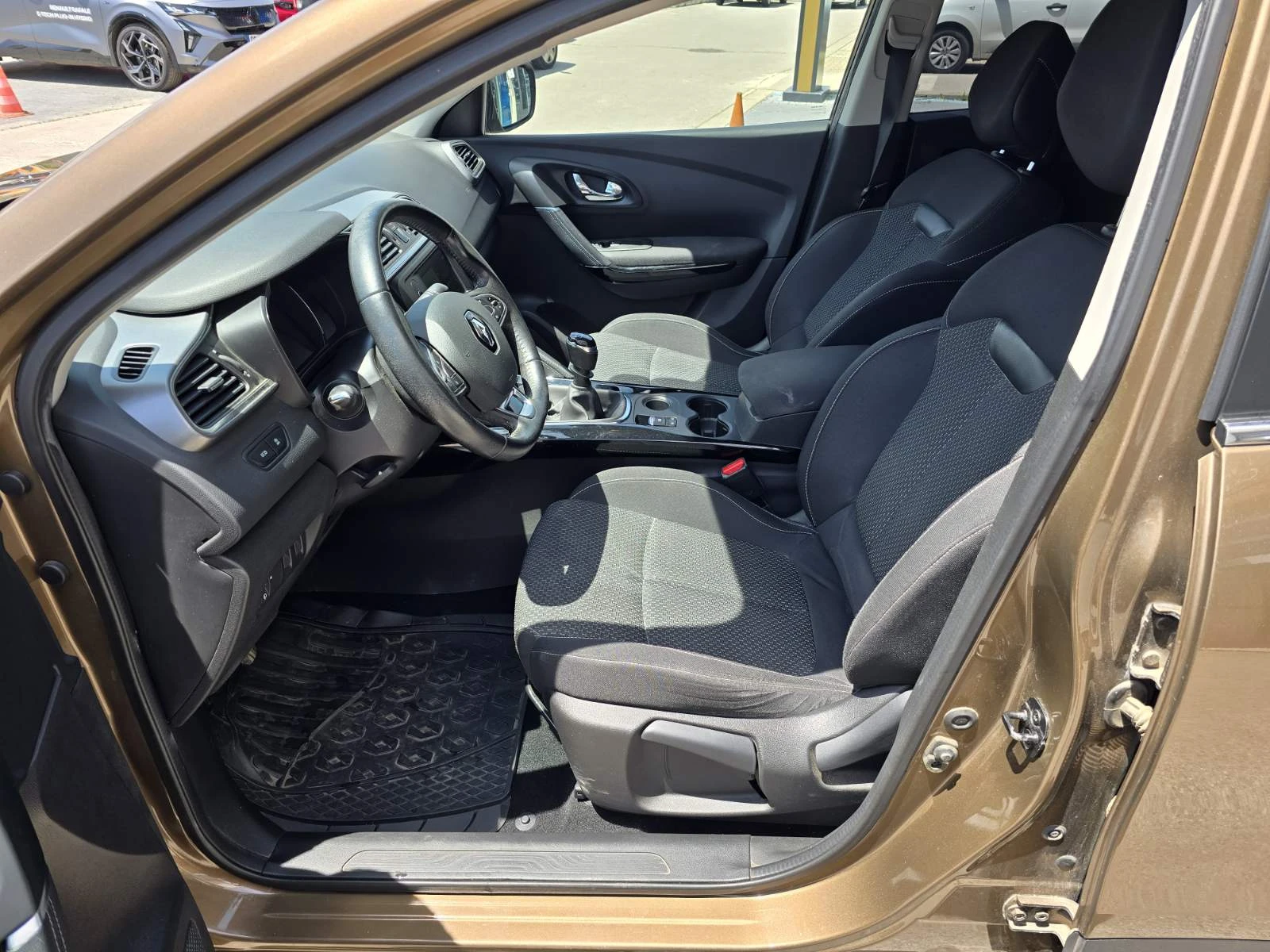 Renault Kadjar 1.2 TCe 130 BVM6 4x2 | Mobile.bg � ����������� 14