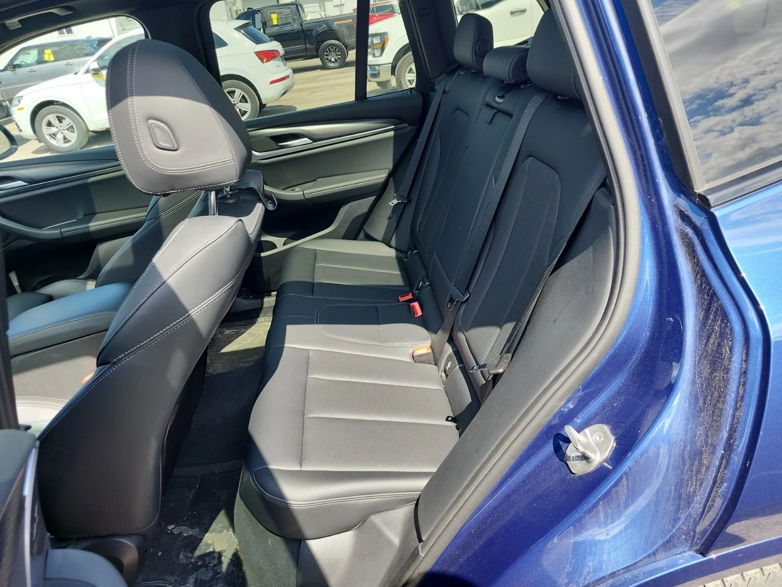 BMW X3 30i * M SPORT * CARPLAY * PANORAMA * CARFAX * , снимка 8 - Автомобили и джипове - 54947731