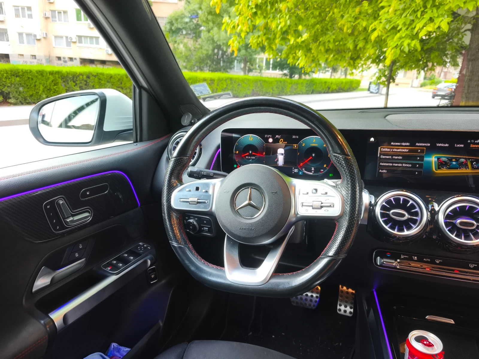Mercedes-Benz GLB 220 Glb, снимка 10 - Автомобили и джипове - 55105526