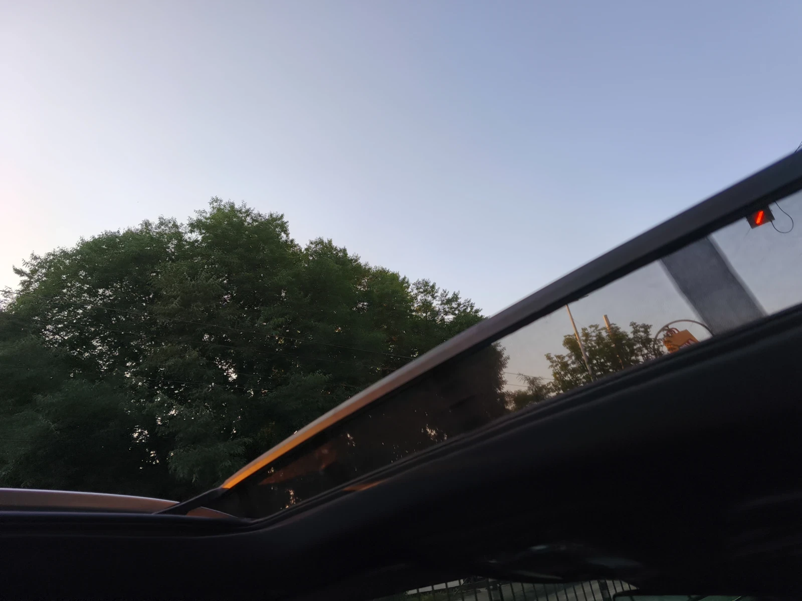 Mercedes-Benz GLB 220 Glb, снимка 14 - Автомобили и джипове - 55105526
