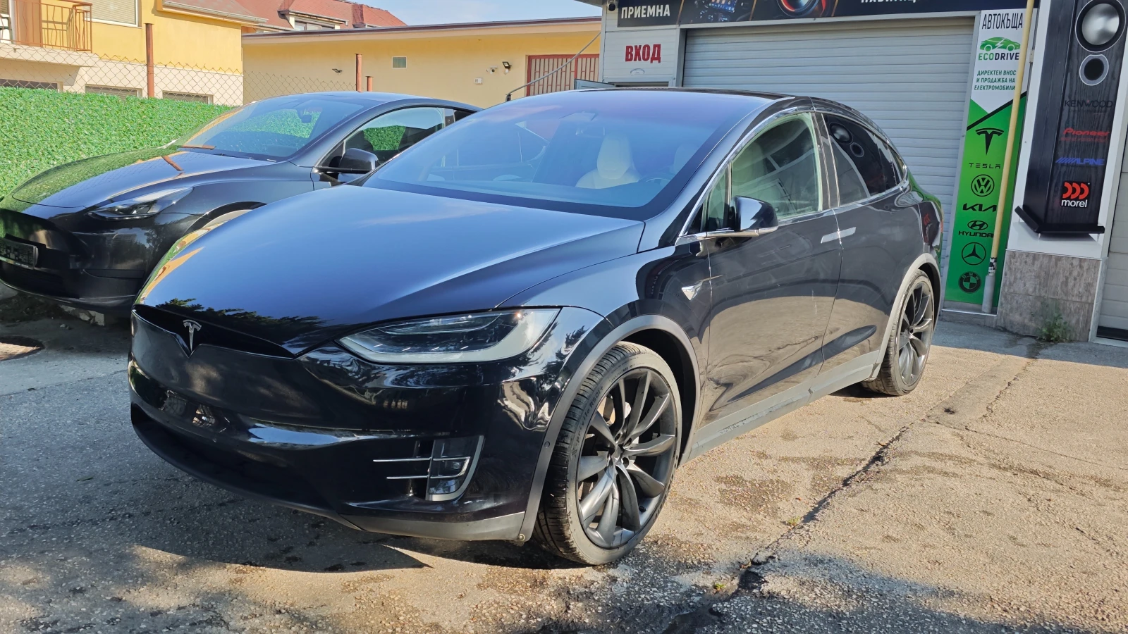 Tesla Model X 100D AWD