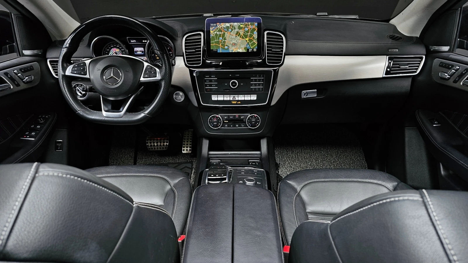 Mercedes-Benz GLE 350 4Matic * 360 * ПОДГРЕВИ * HARMAN KARDON * ЛЮК, снимка 7 - Автомобили и джипове - 55202014