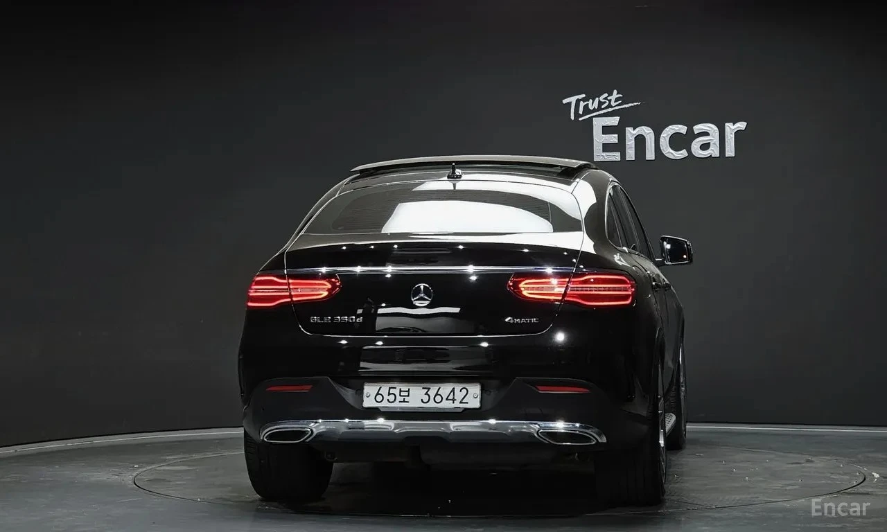 Mercedes-Benz GLE 350 4Matic * 360 * ПОДГРЕВИ * HARMAN KARDON * ЛЮК, снимка 4 - Автомобили и джипове - 55202014